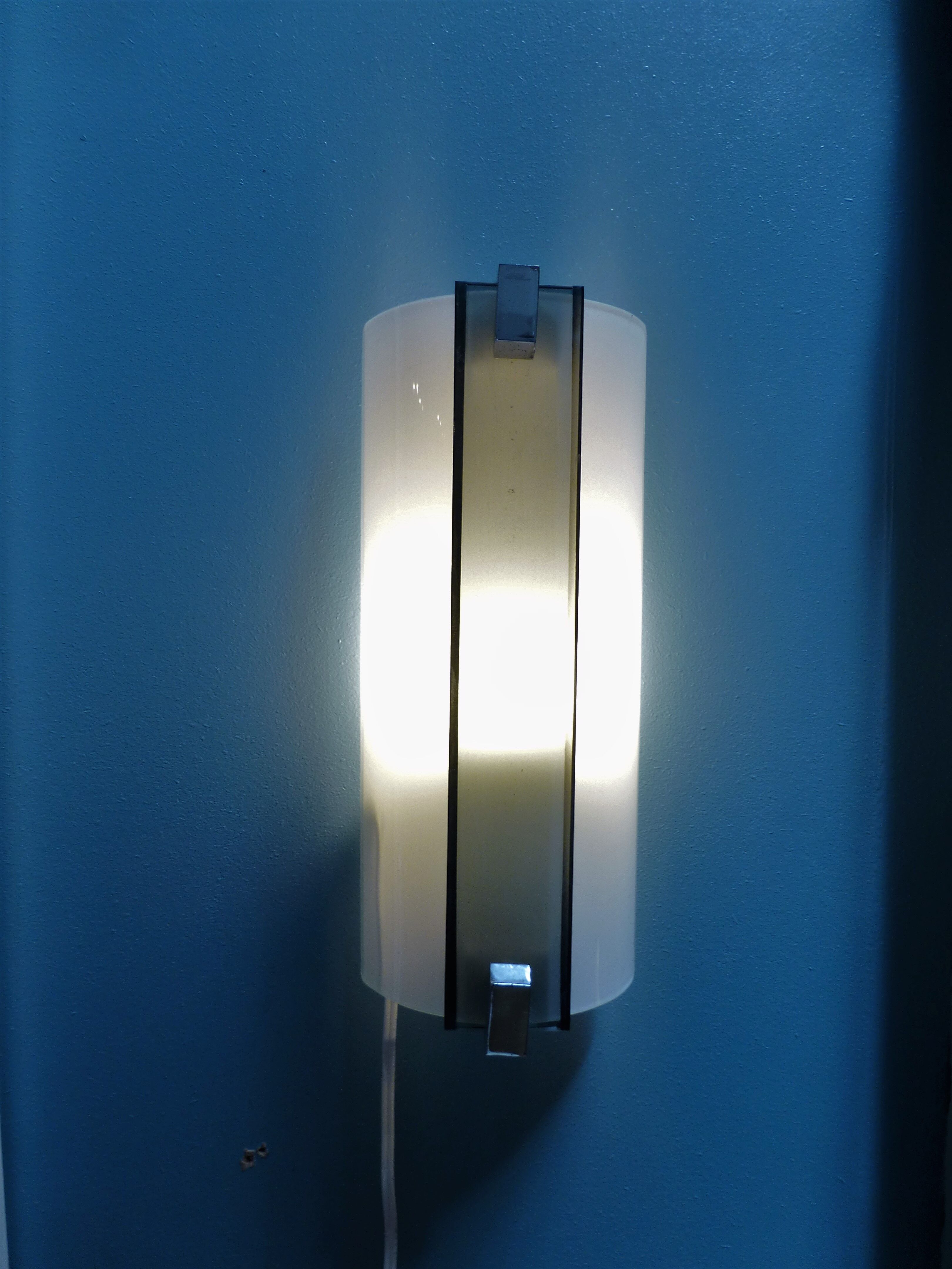 Pair of Veca wall light for Fontana arte 1960