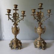 Paire de chandeliers bronze style Louis XVI – 4 feux – 38 cm