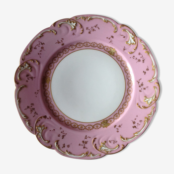 Flat porcelain plate of Limoges of the Haviland Manufacture (19th).