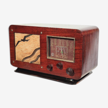 Vintage Bluetooth radio: GMR Echo PA75 from 1936