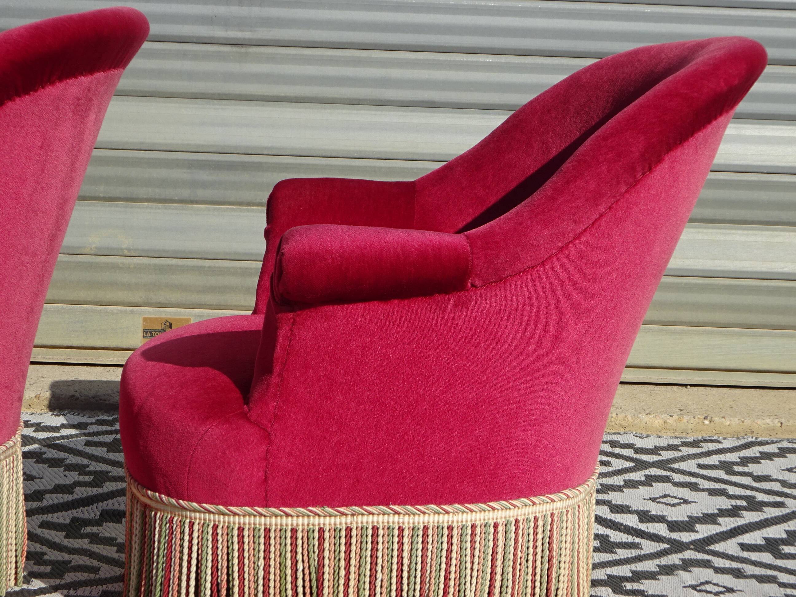 2 antique toad armchairs in red velvet