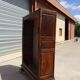 Ancienne armoire Louis XIII en noyer massif