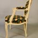 Paire de fauteuils cabriolet style Louis XV