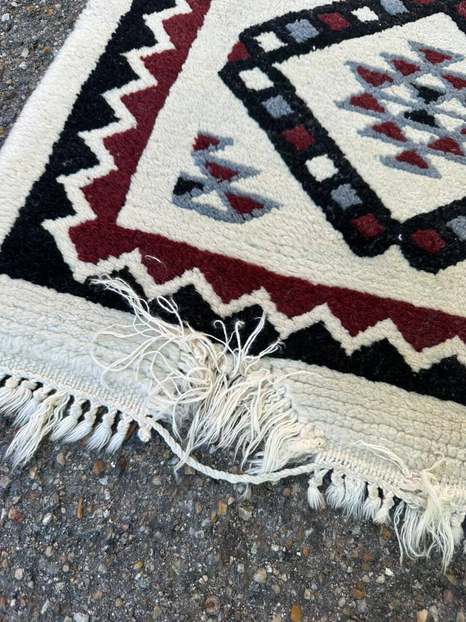 Pair of hand-knotted Berber Persian rugs in wool 81x131 cm
