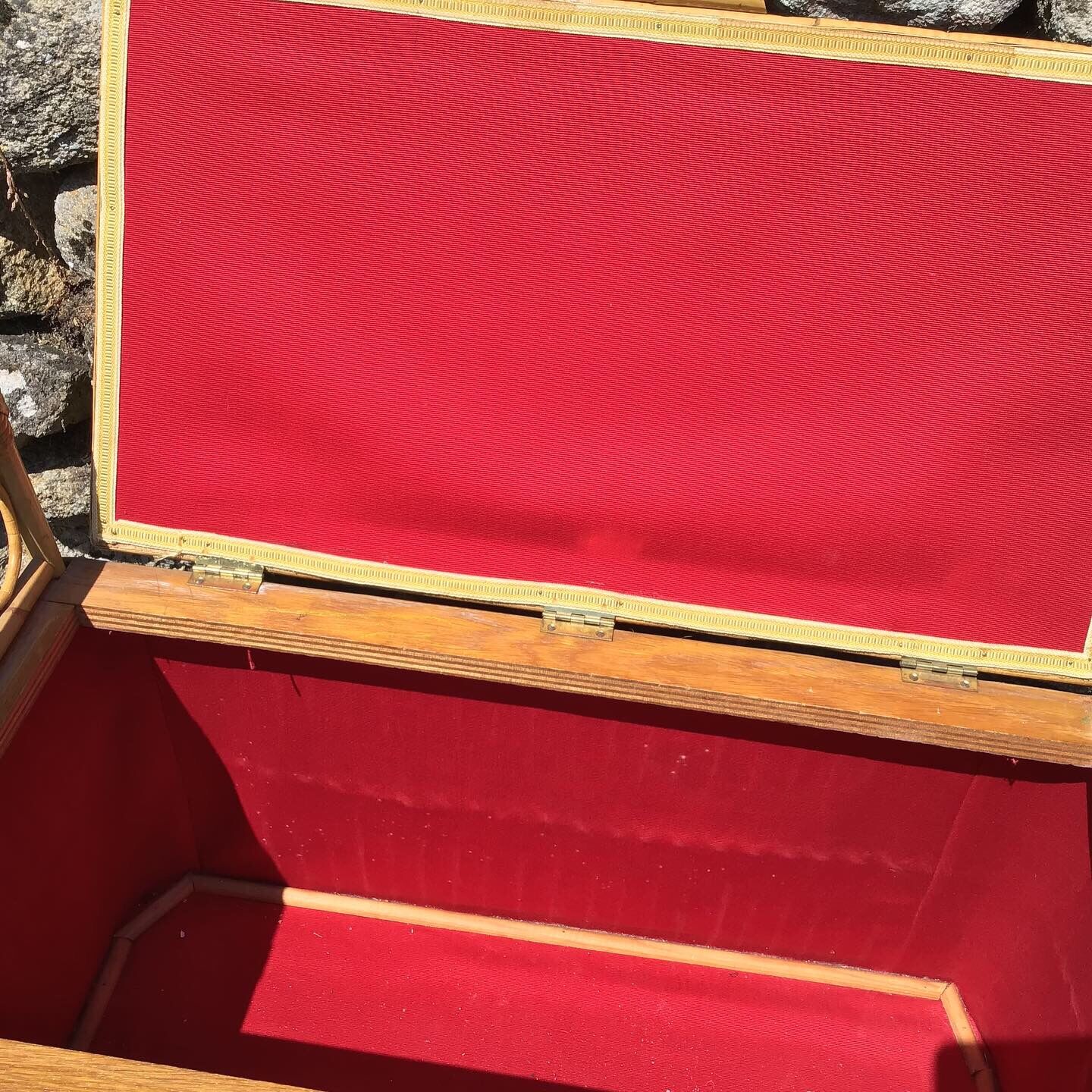 Rattan chest bench - vintage