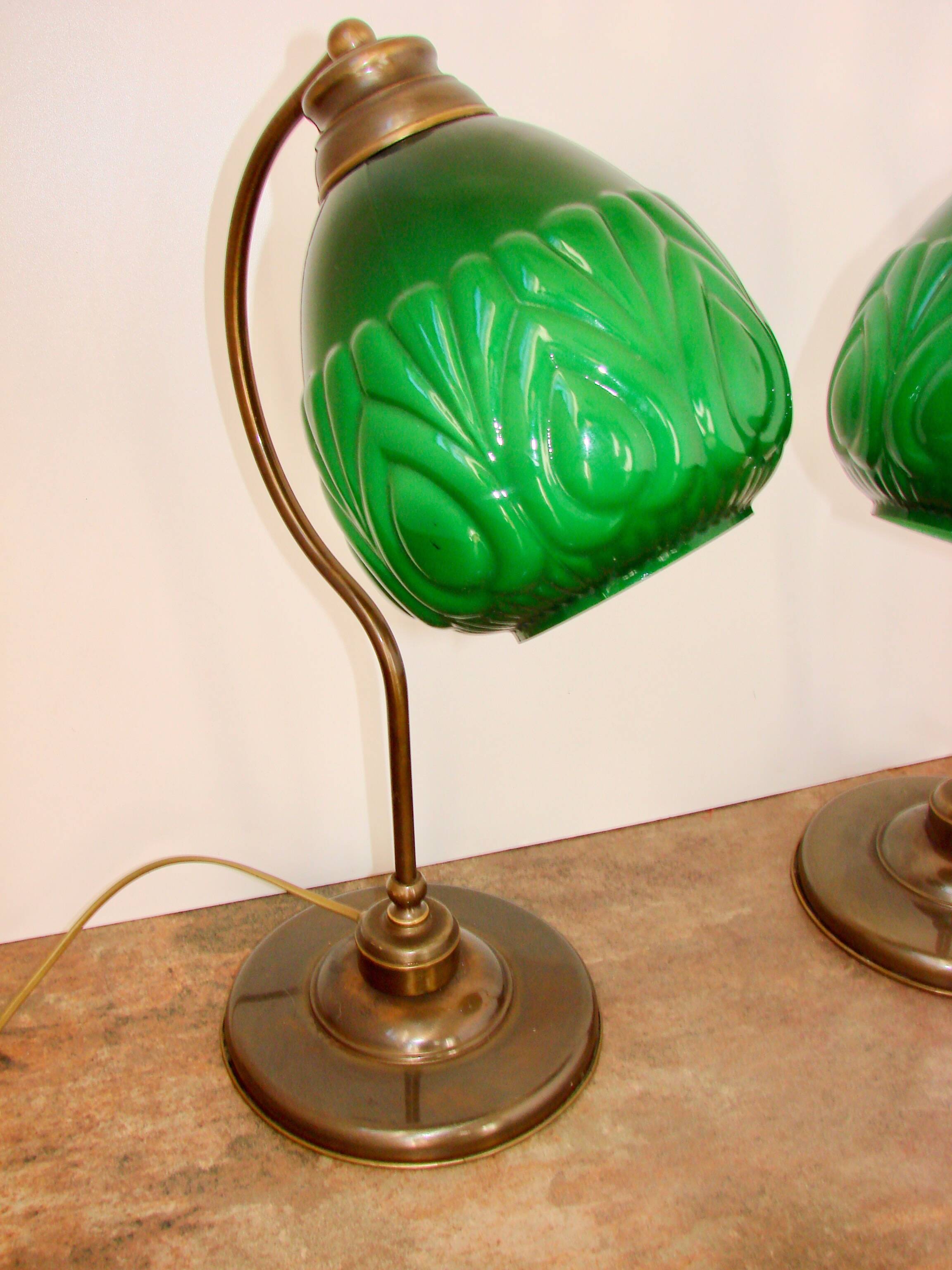A pair of modern 1980s table lamps, brass and glass, E27, height 48 cm