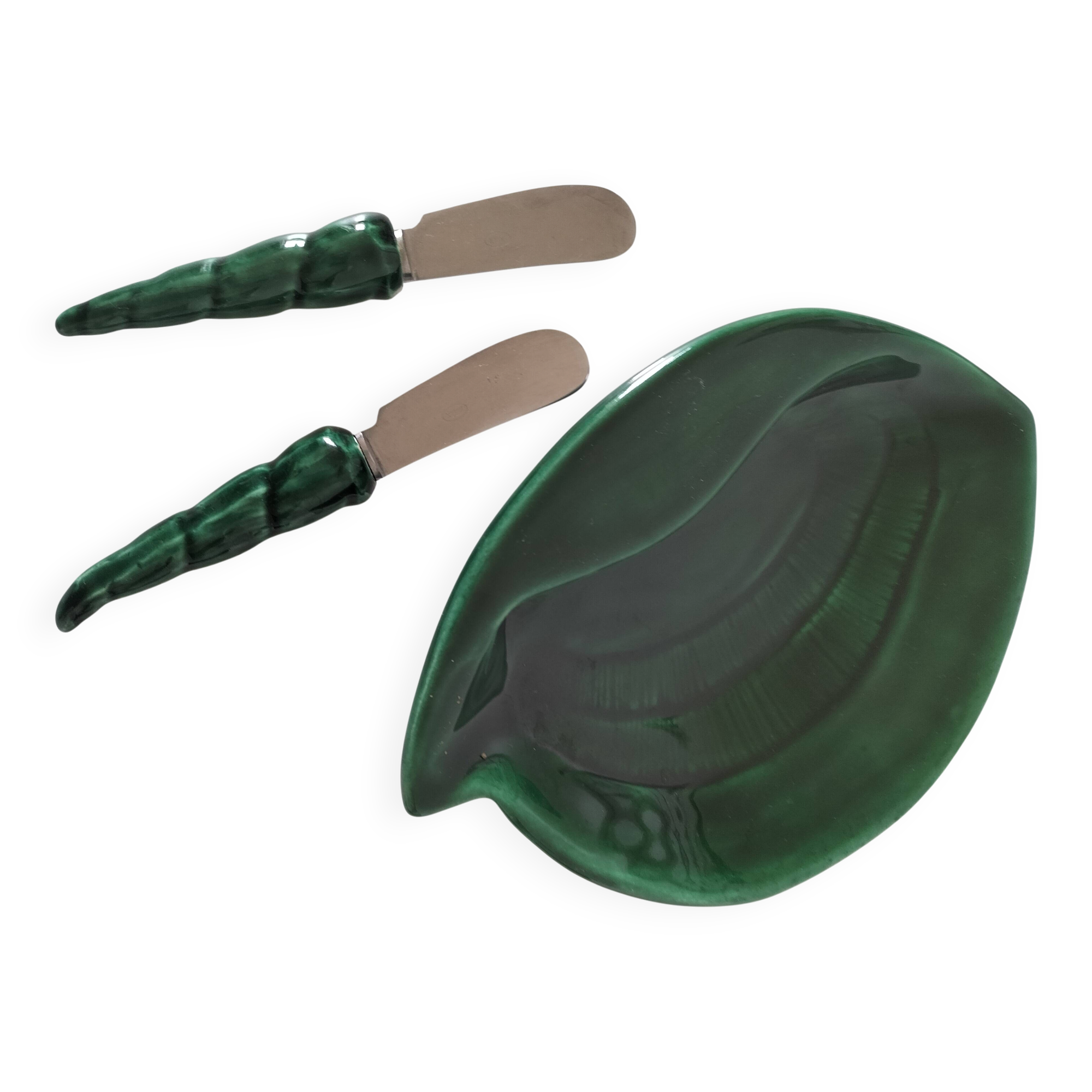 Beurrier barbotine coquillage et ses deux couteaux