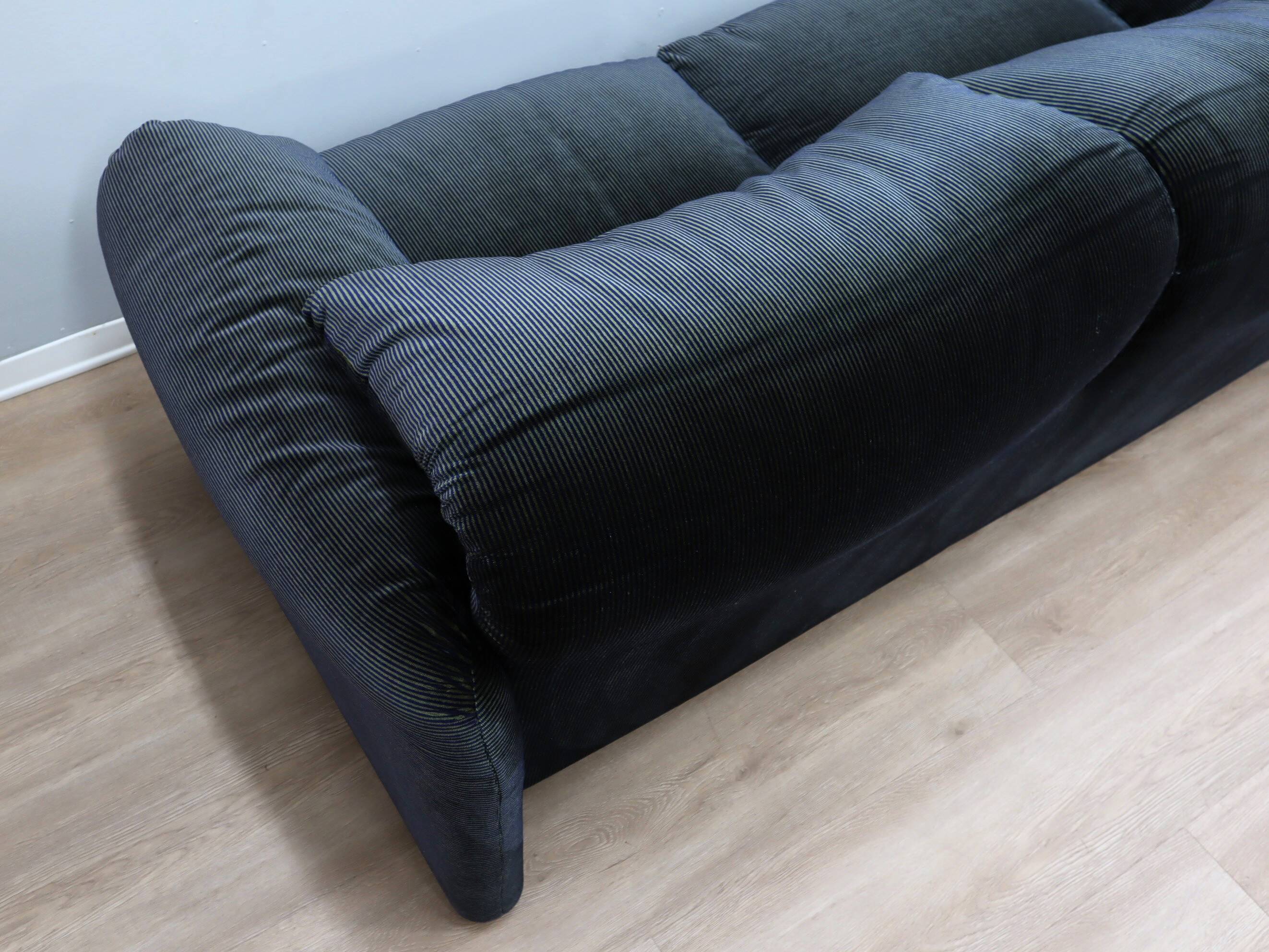 Vintage 1980s blue and green velvet Cassina Maralunga 3-Seater sofa