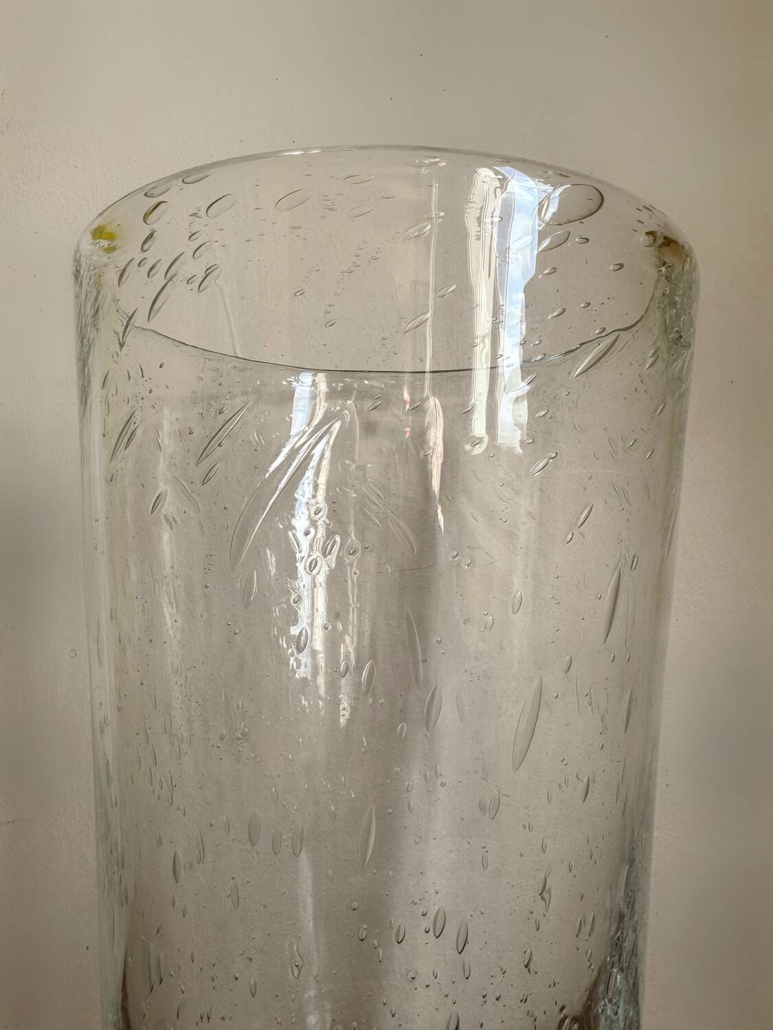 Grand vase cristal bullé années 70