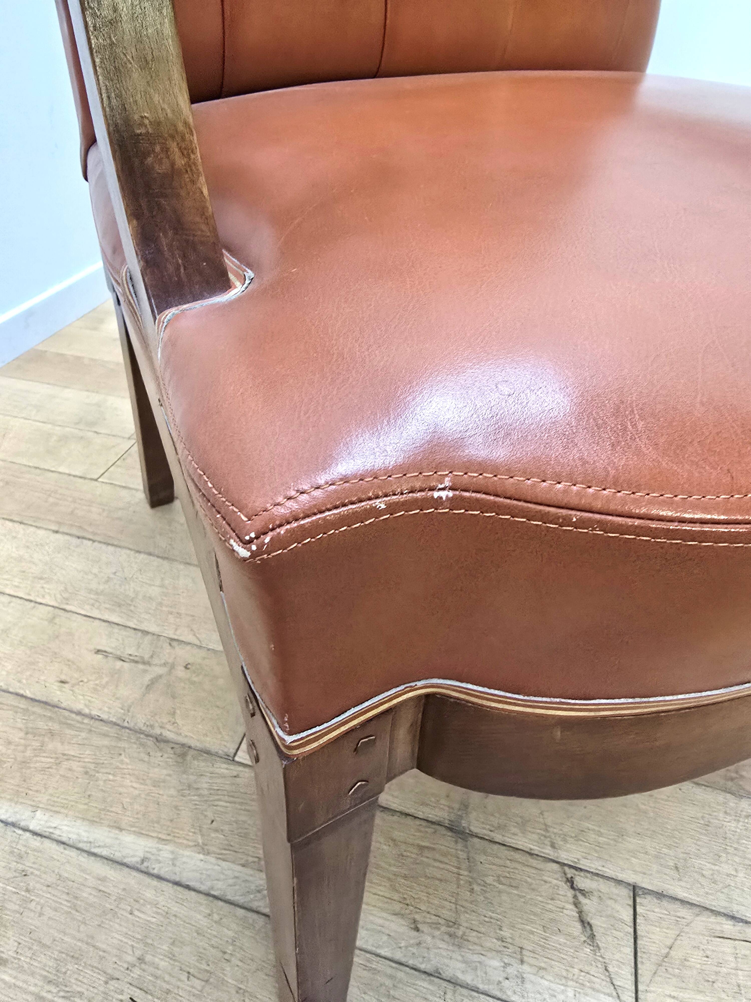 Vintage club chair