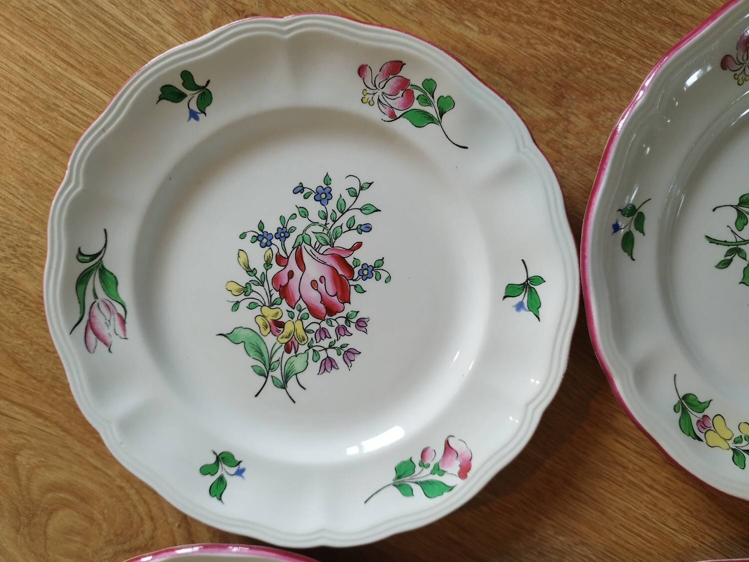 Assiettes à dessert Lunéville Keller et Guérin