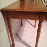 Desk in pitchpin