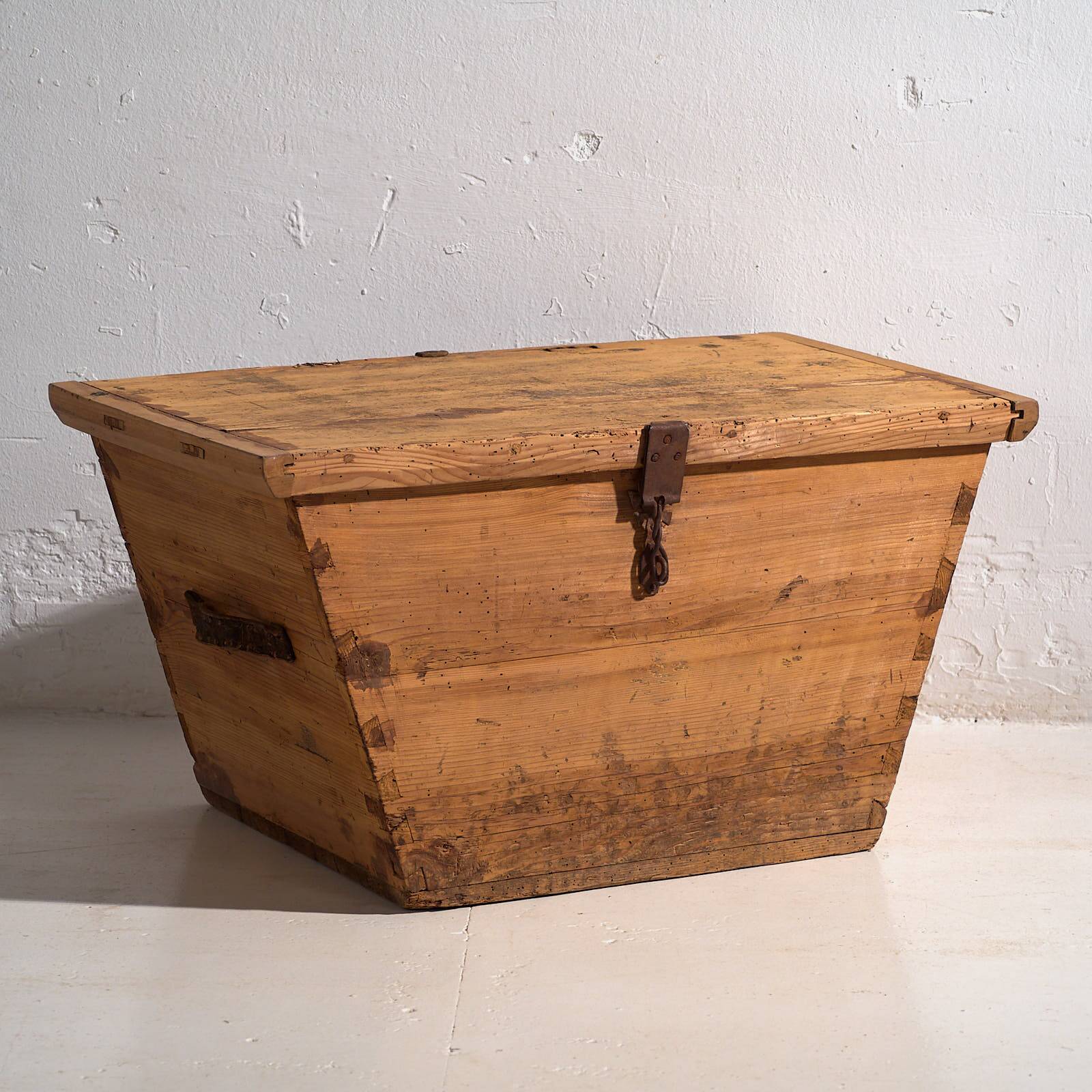 Antique natural brown storage chest (c.1920) #76