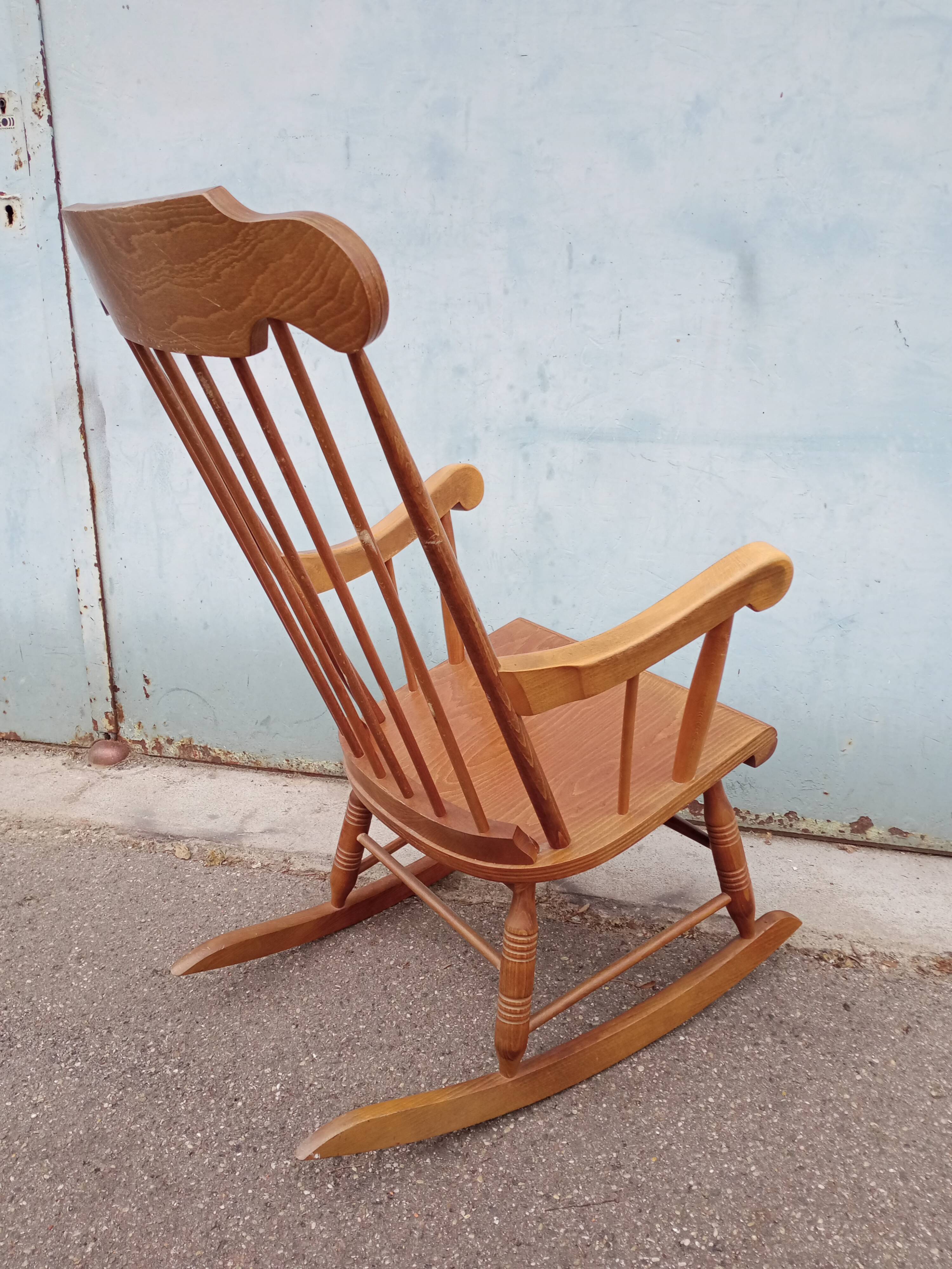 Rocking vintage flesh