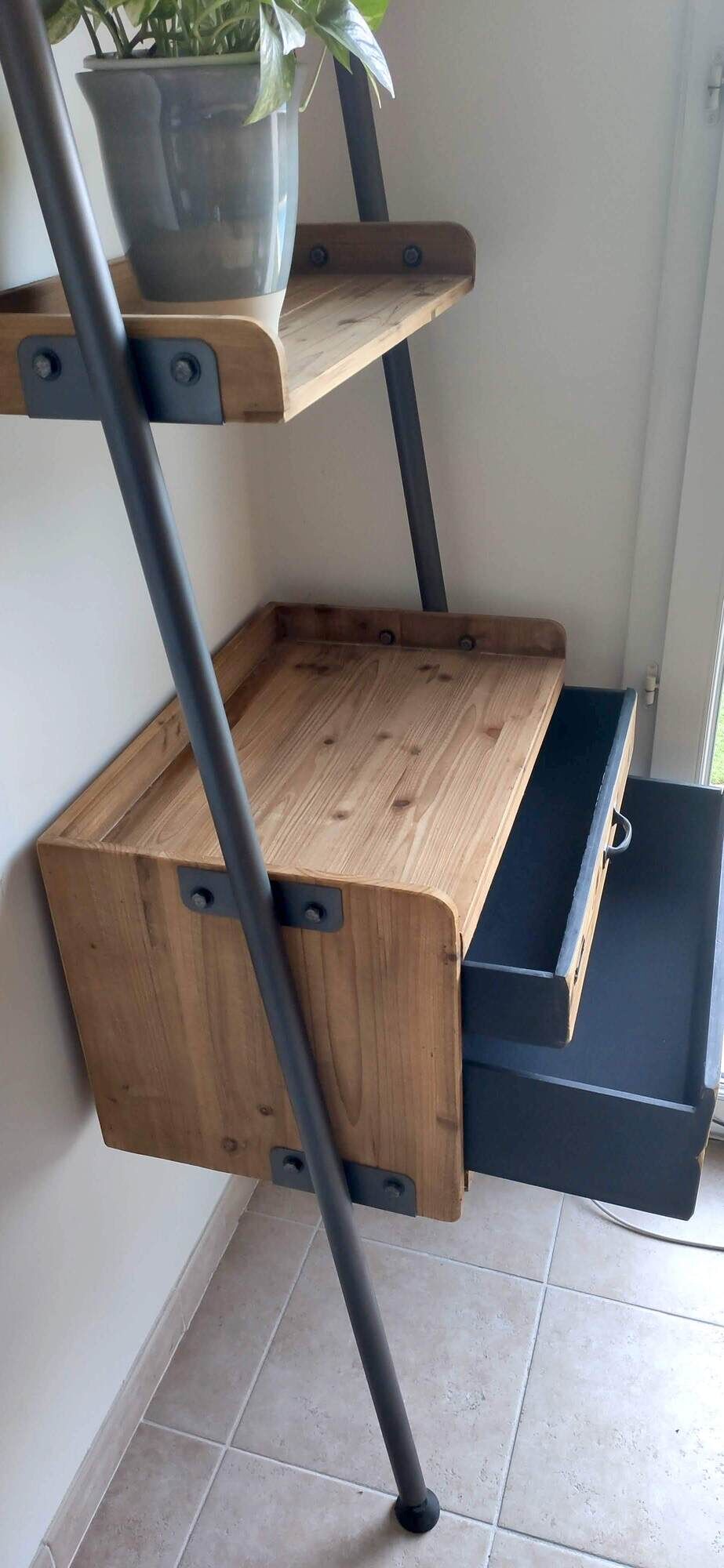 Large shelf drawers wood fir / metal 67 x 200 cm