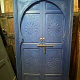 Porte bleu