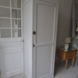 Vintage Parisian wardrobe re-enchanted in pearl gray with waxed finish.