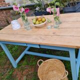 Farm table in oak rough tray vitrify Nordic green foot a drawer covered