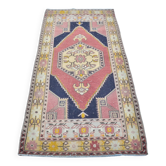 Tapis turc vintage à petits motifs floraux, référence 3281