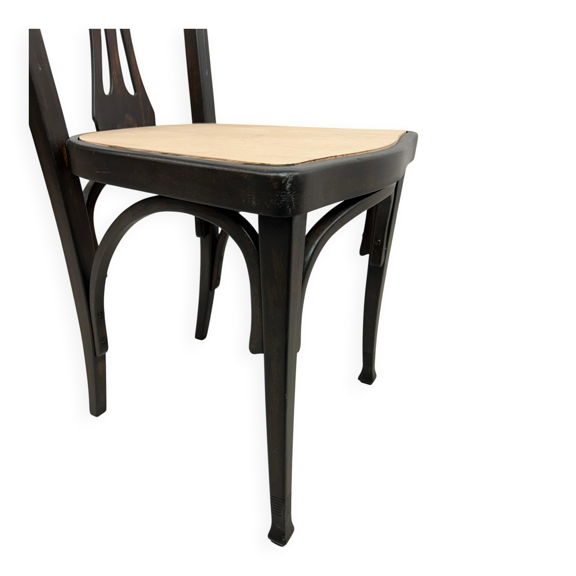 Set of 6 dining chairs no.319 by J&J Kohn