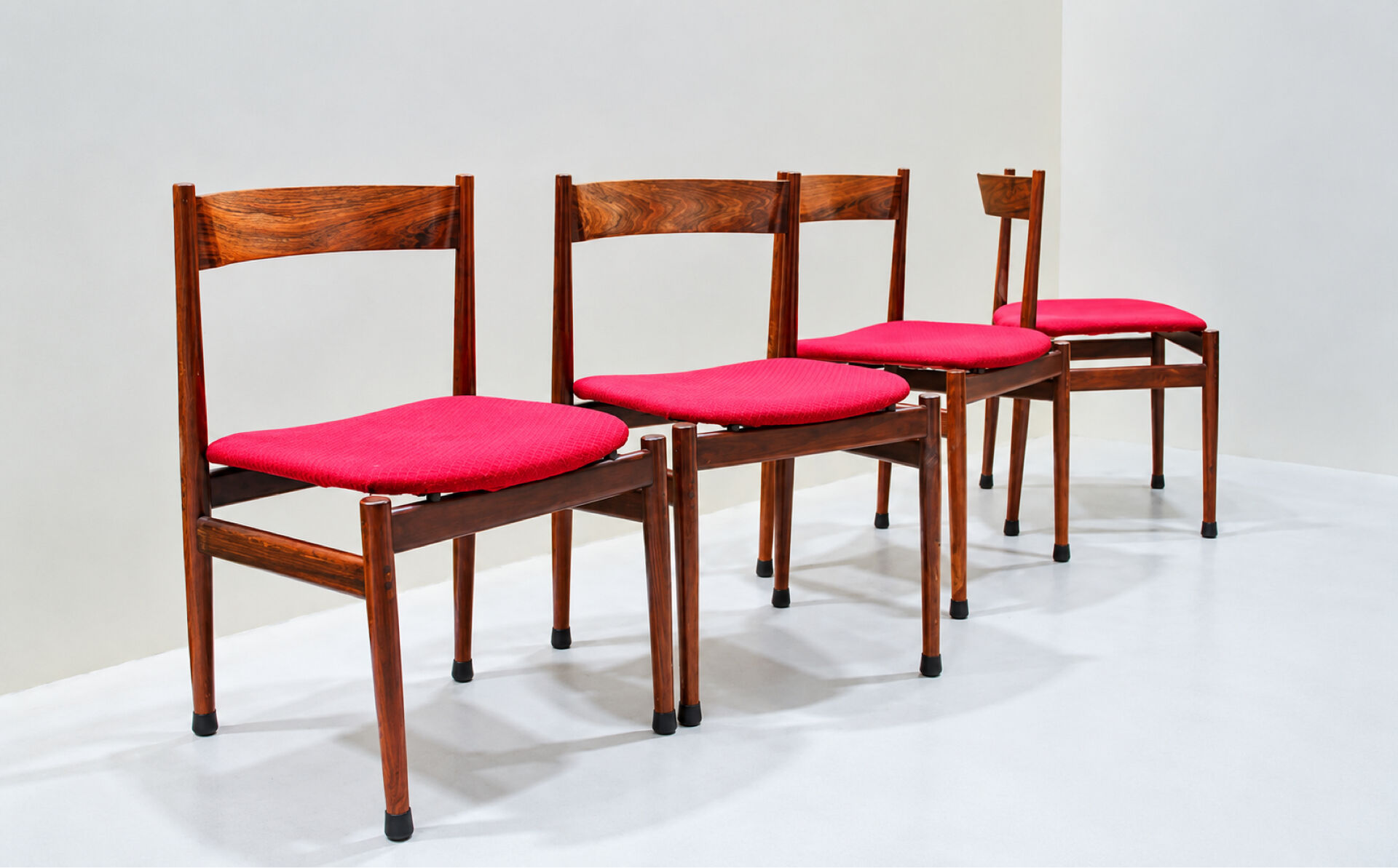 4 rosewood chairs Gianfranco Frattini model 107