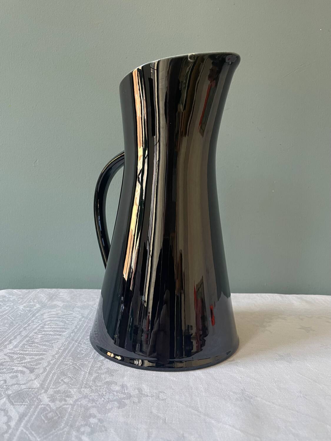 Villeroy & Boch black and yellow pitcher