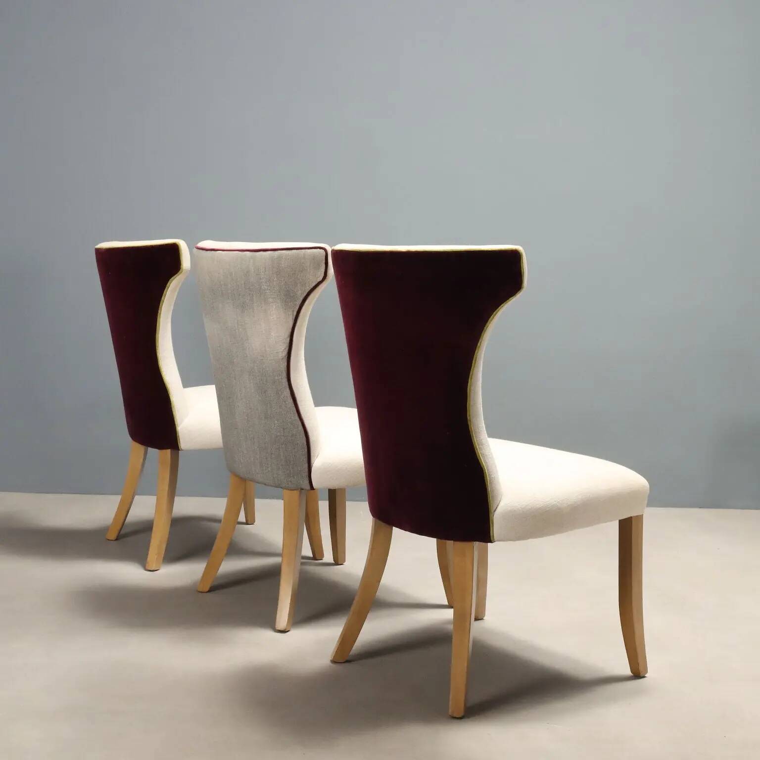 Antique William Yeoward chairs in wood and coloured fabric, 20th Century.