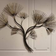 Large brass wall clock with needles in mid-century modern style, brutalist style, Curtis Jeré.