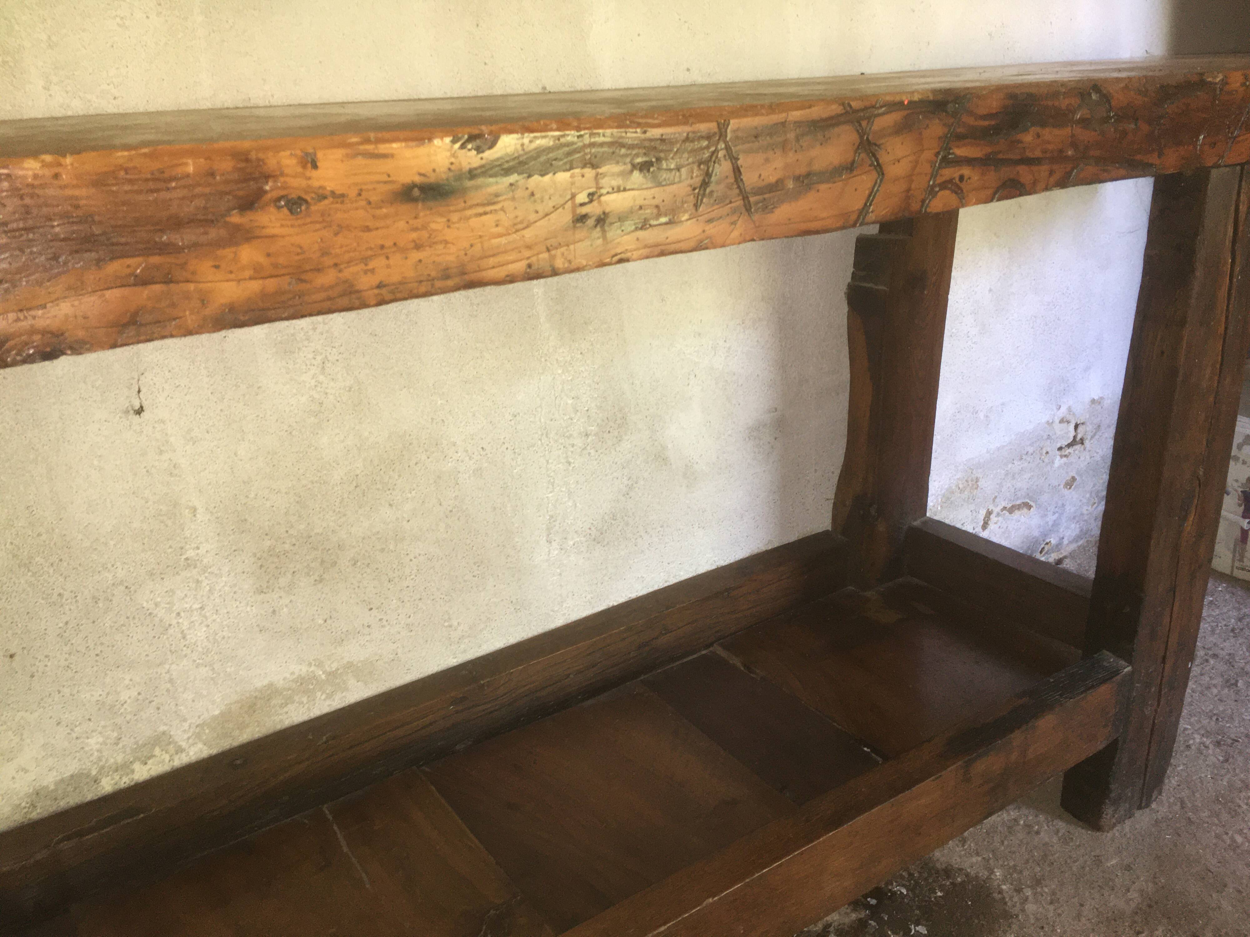 woodworking bench