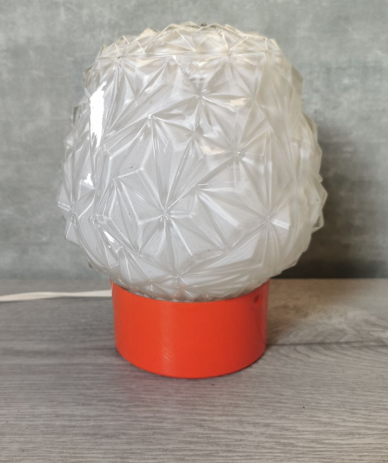 Vintage lamp brand delmas