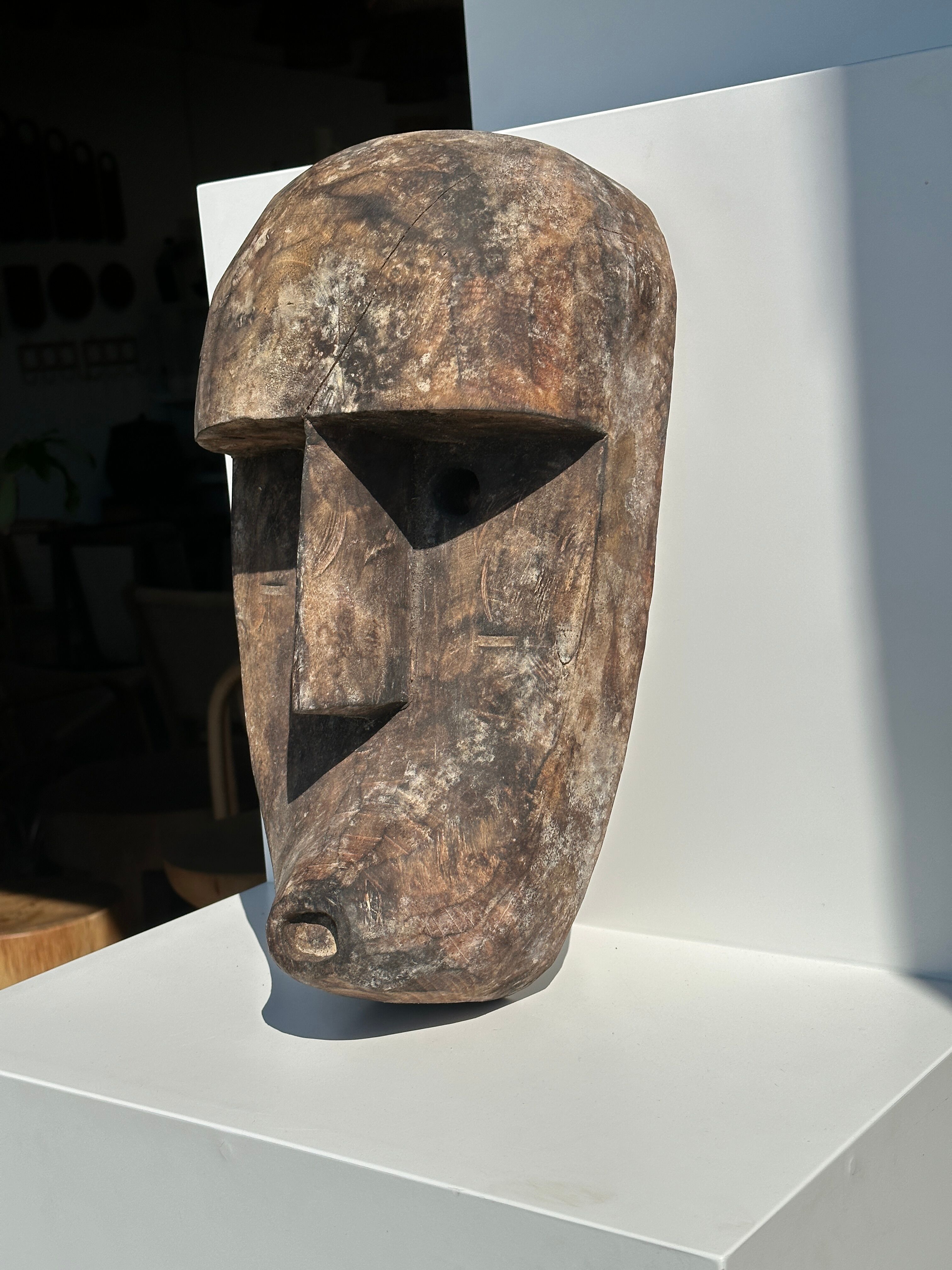 Large Timor mask in patinated wood H:50cm (1)