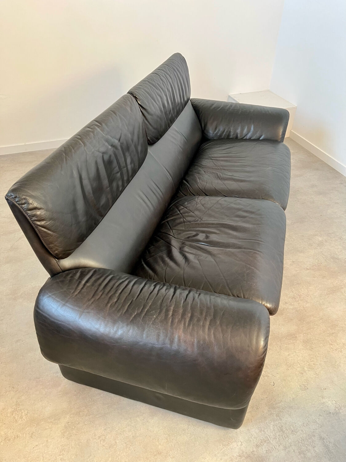 Sofa DESEDE DS-2011 2/3 seater vintage leather design of the 80s