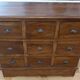 Commode style colonial