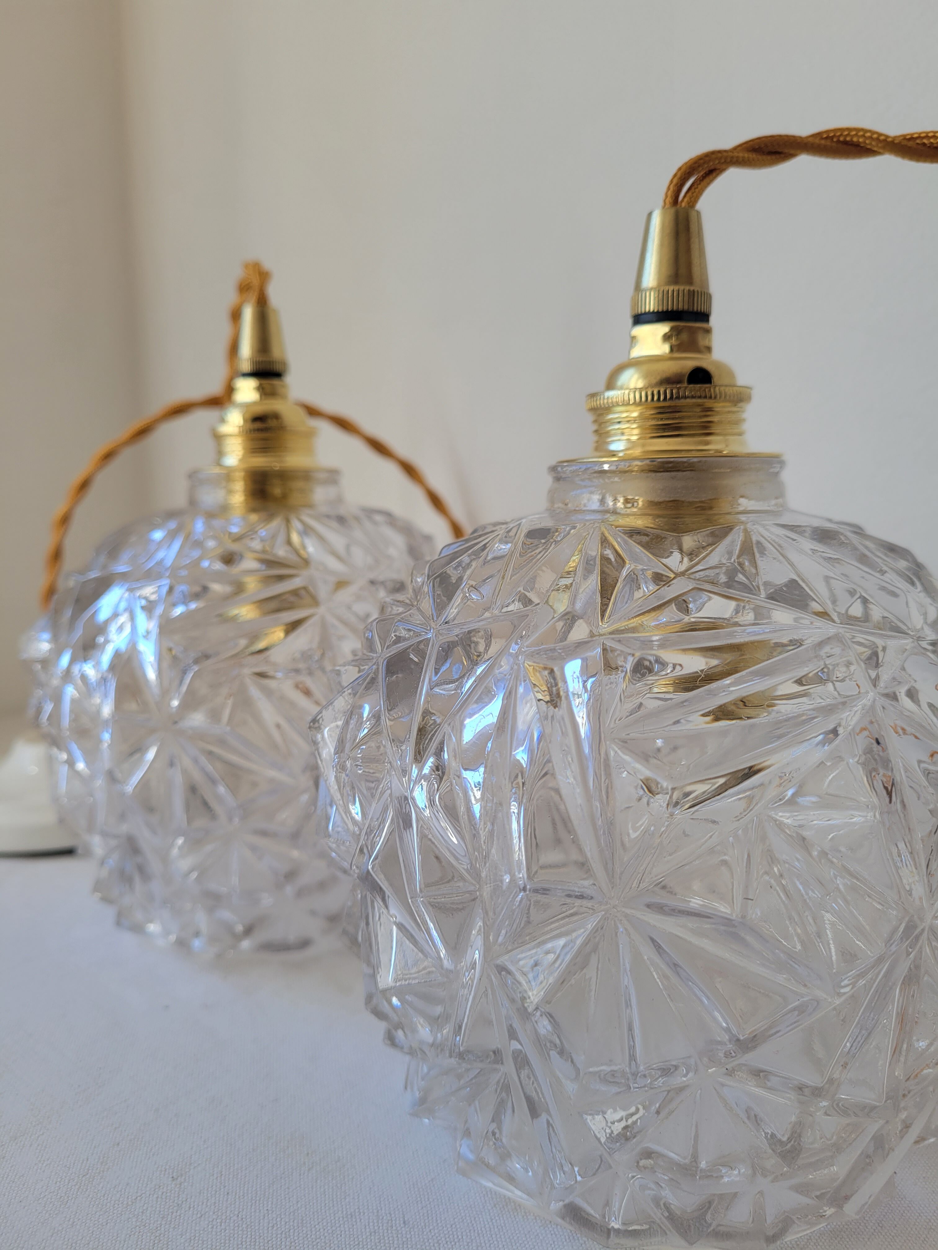 Duo de suspensions en verre moulé