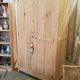 Armoire vintage