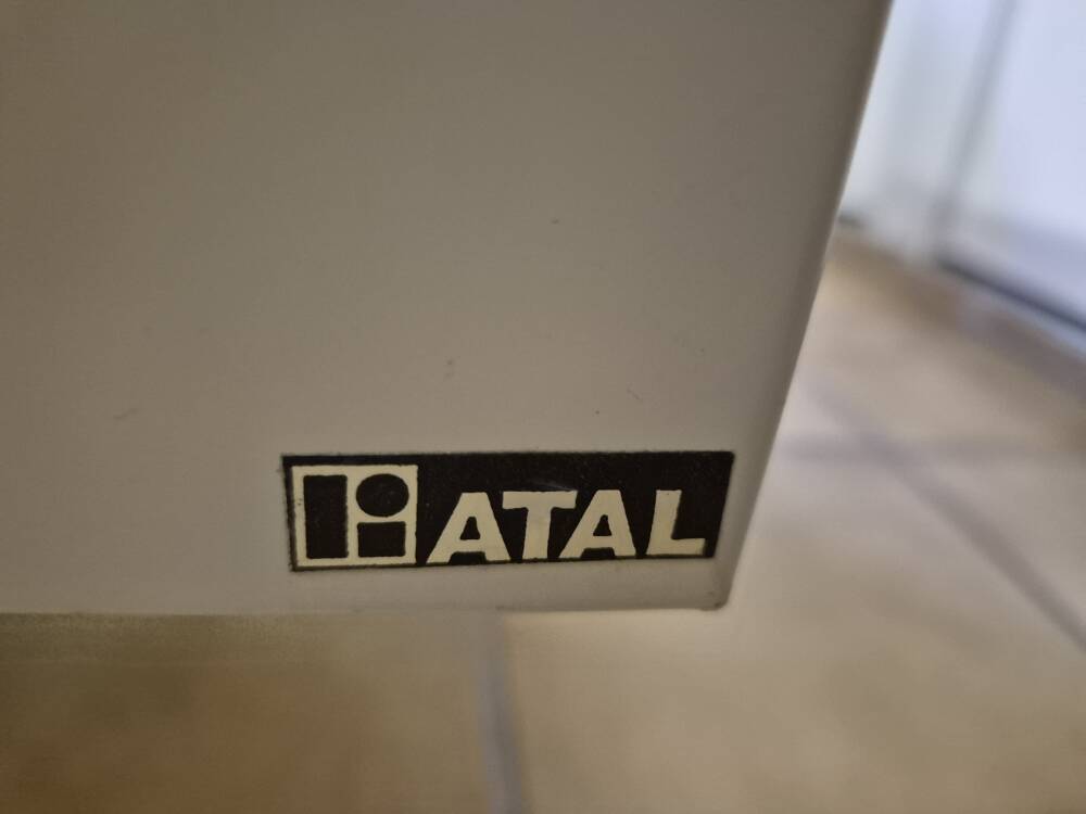 Bureau Atal de style industriel années 70