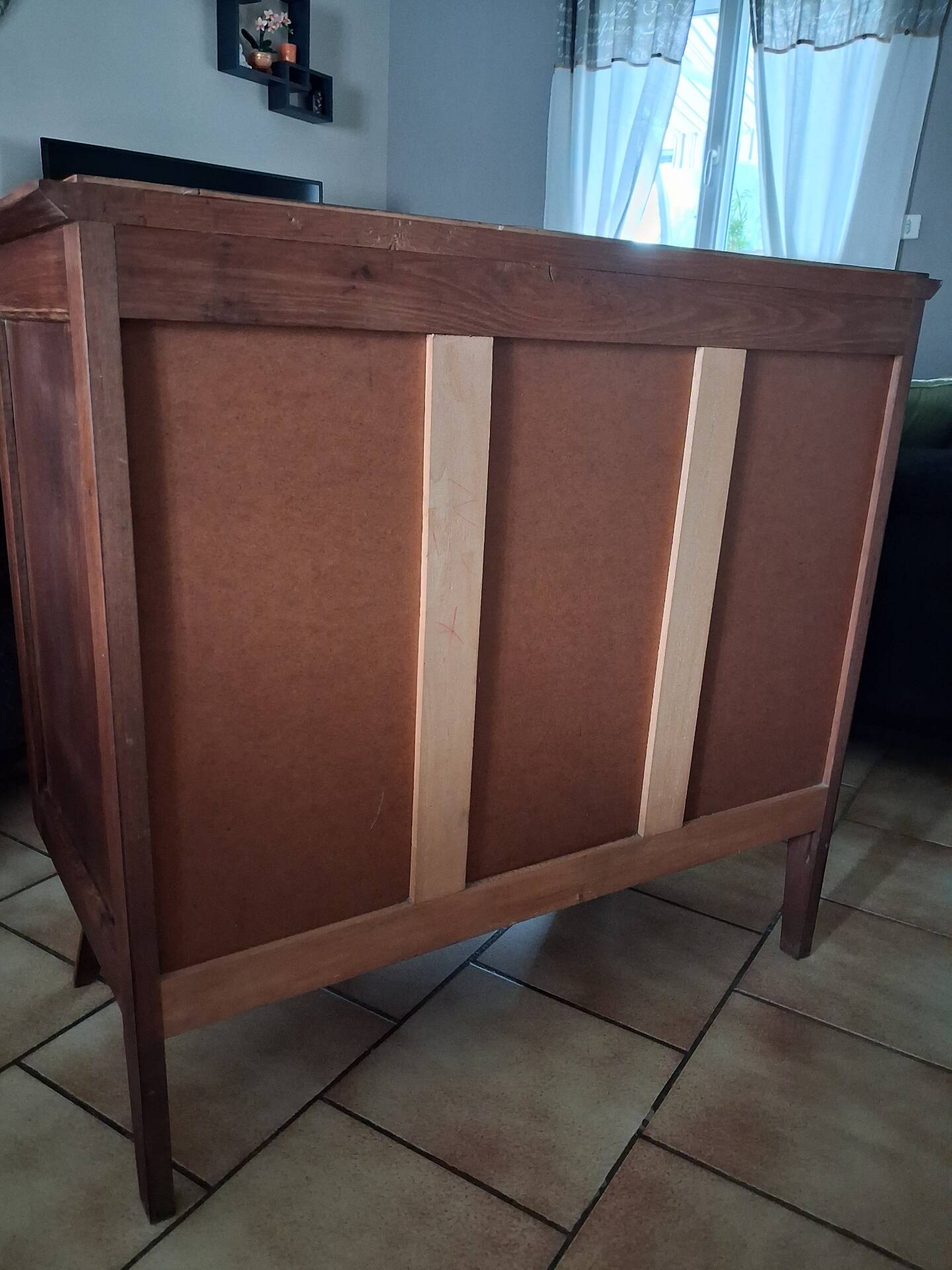 Vintage chest of drawers