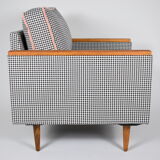Fauteuil original du milieu du siècle, années 1970, restauré, pied de poule