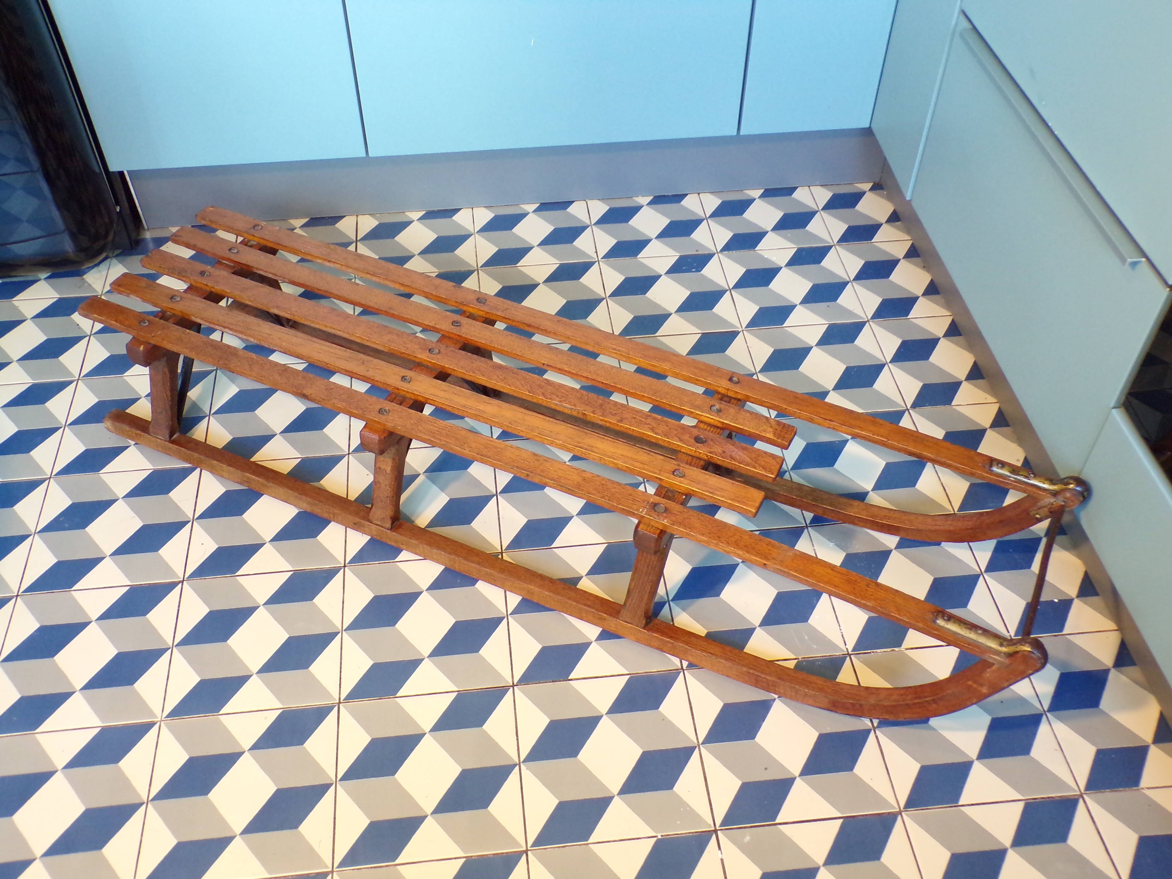 Old wooden sledge L= 123 cm