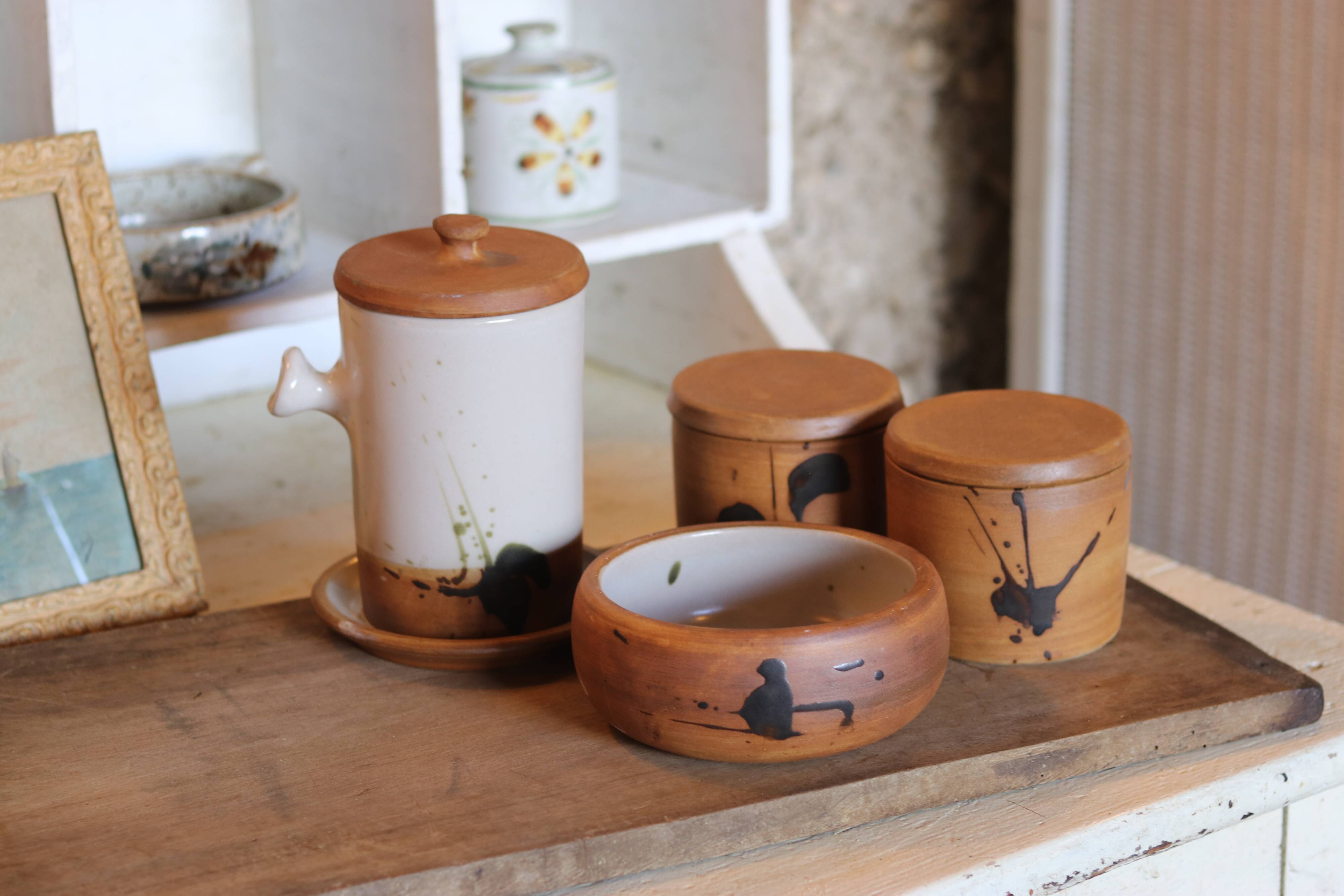 Service en grès tachiste, Poterie de la Colombe, années 50/60