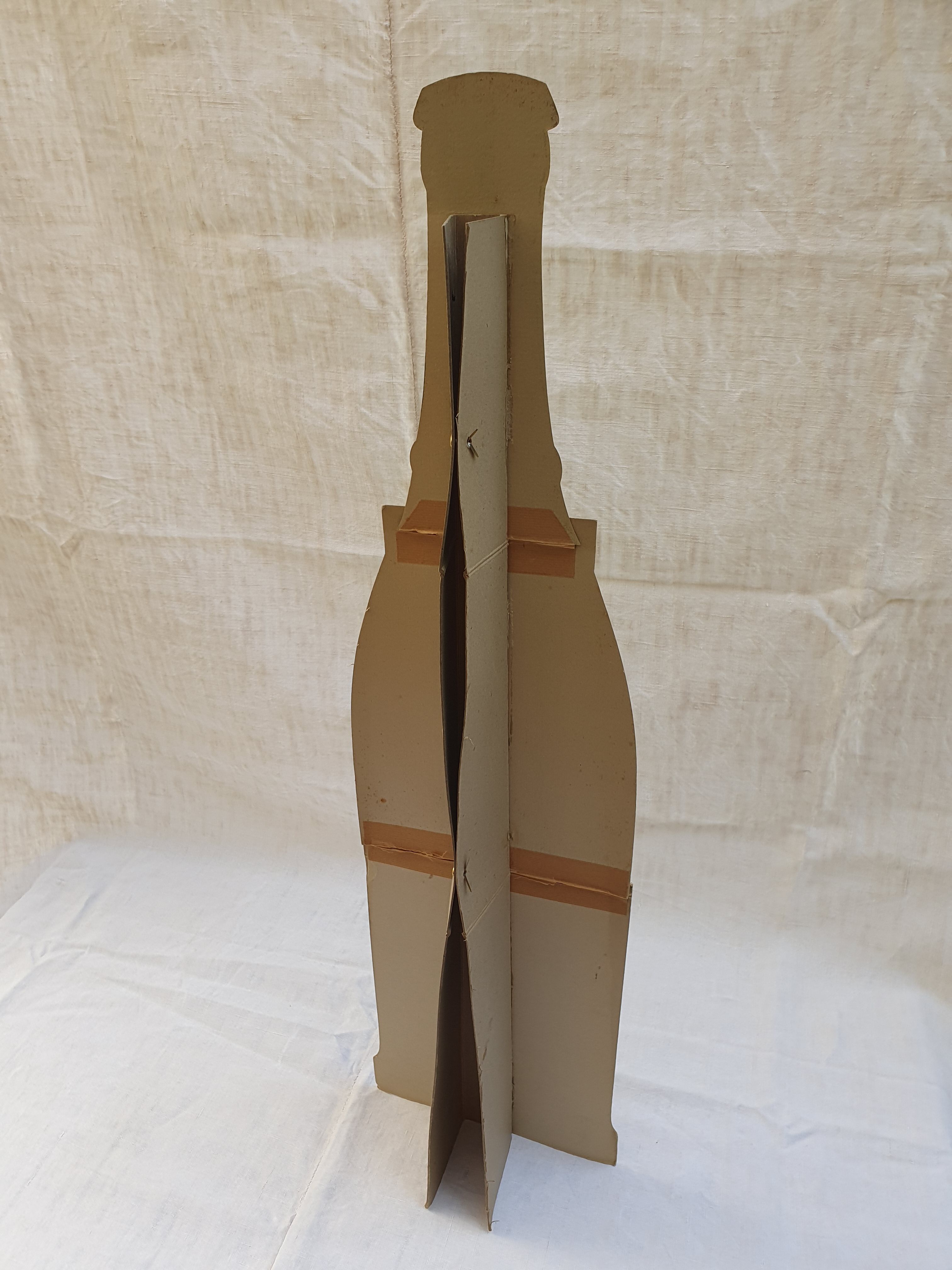 Cardboard advertising (PLV)