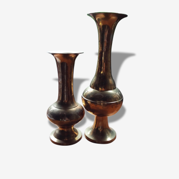 2 vases ciselés