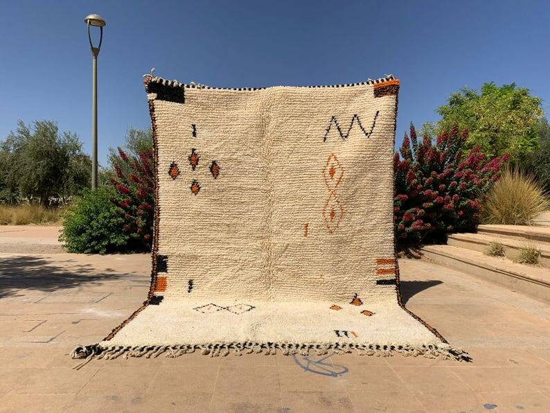 Handmade Moroccan rug 200cm x 300cm