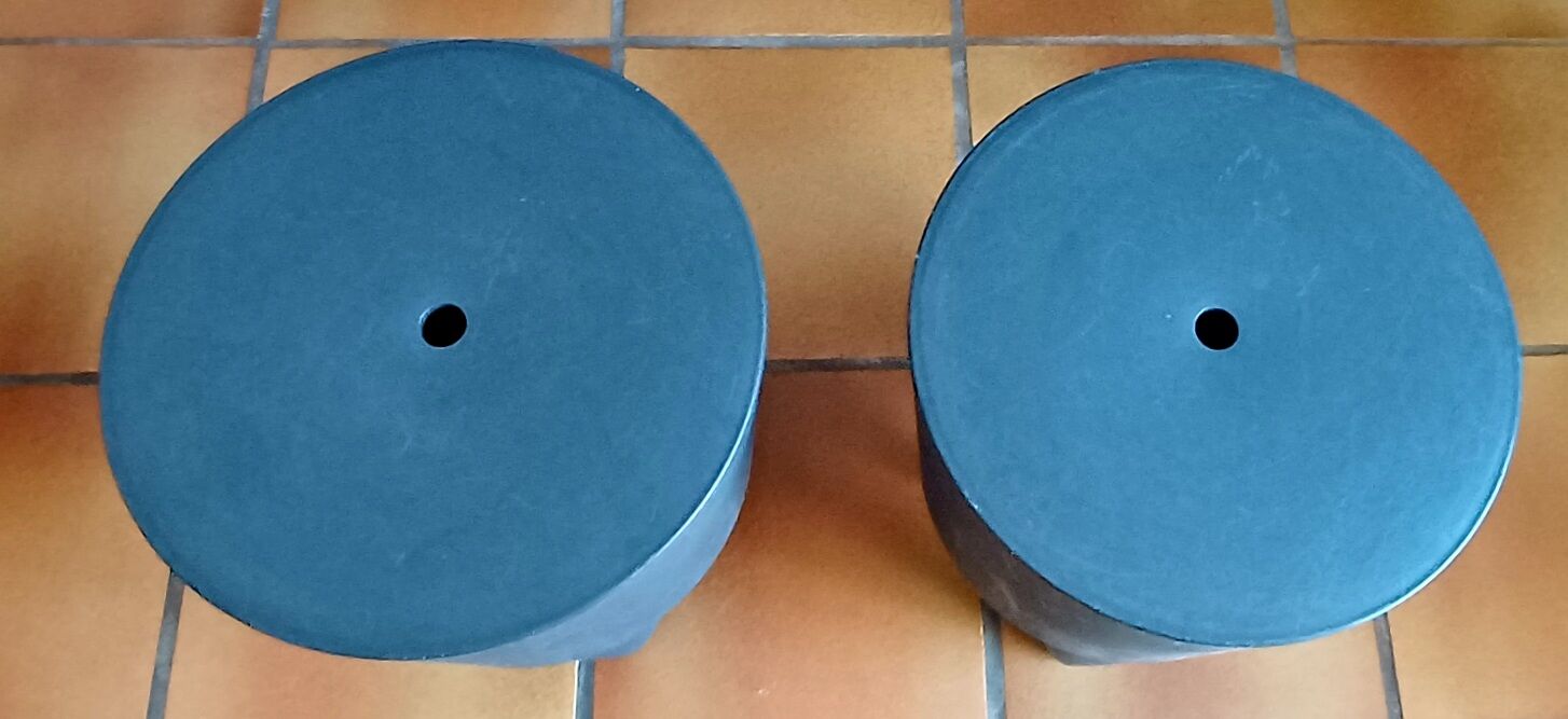 Pair of Bubu 1er by Starck in 3 Suisses