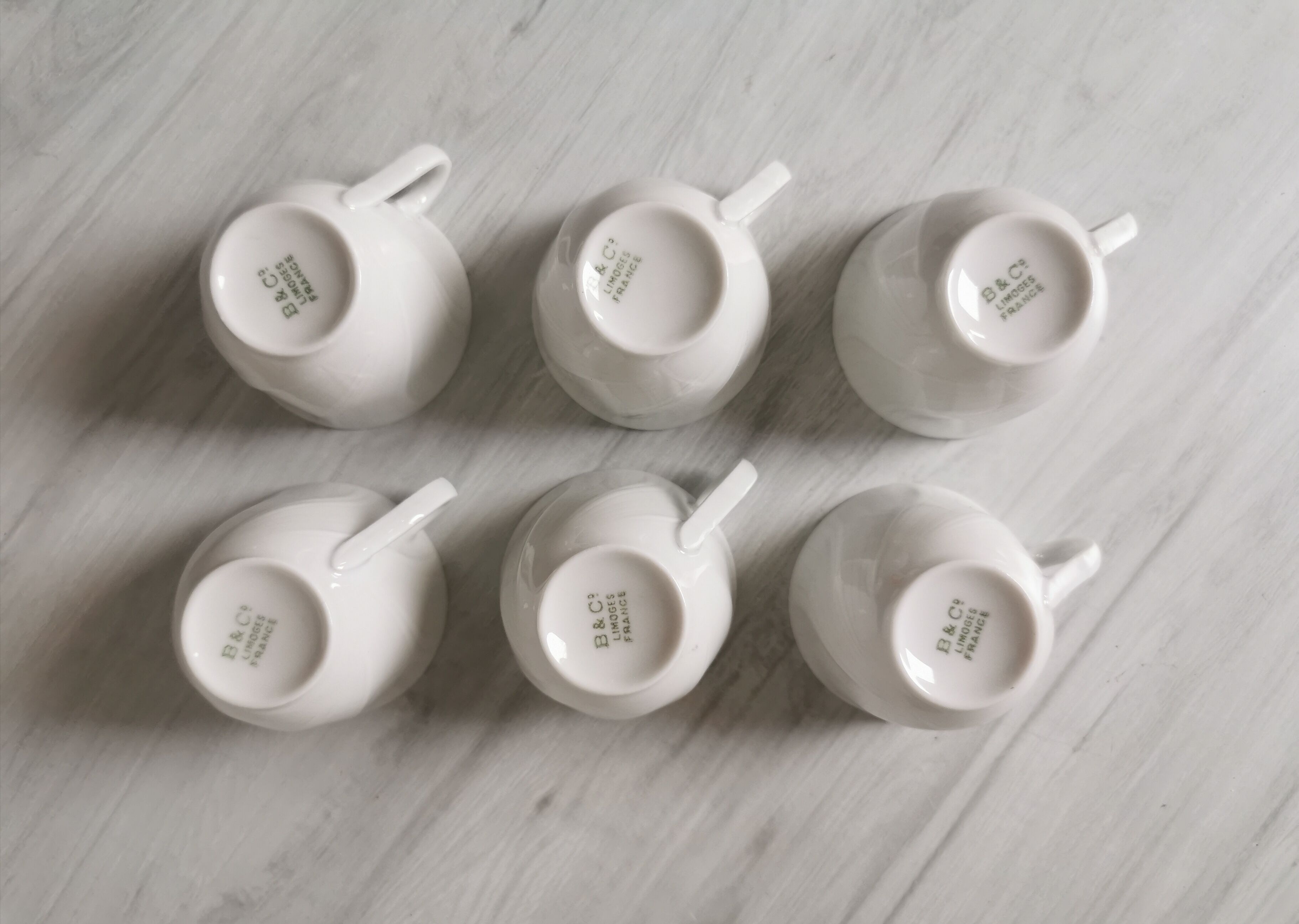 Porcelain cups and saucers Limoges Bernardaud