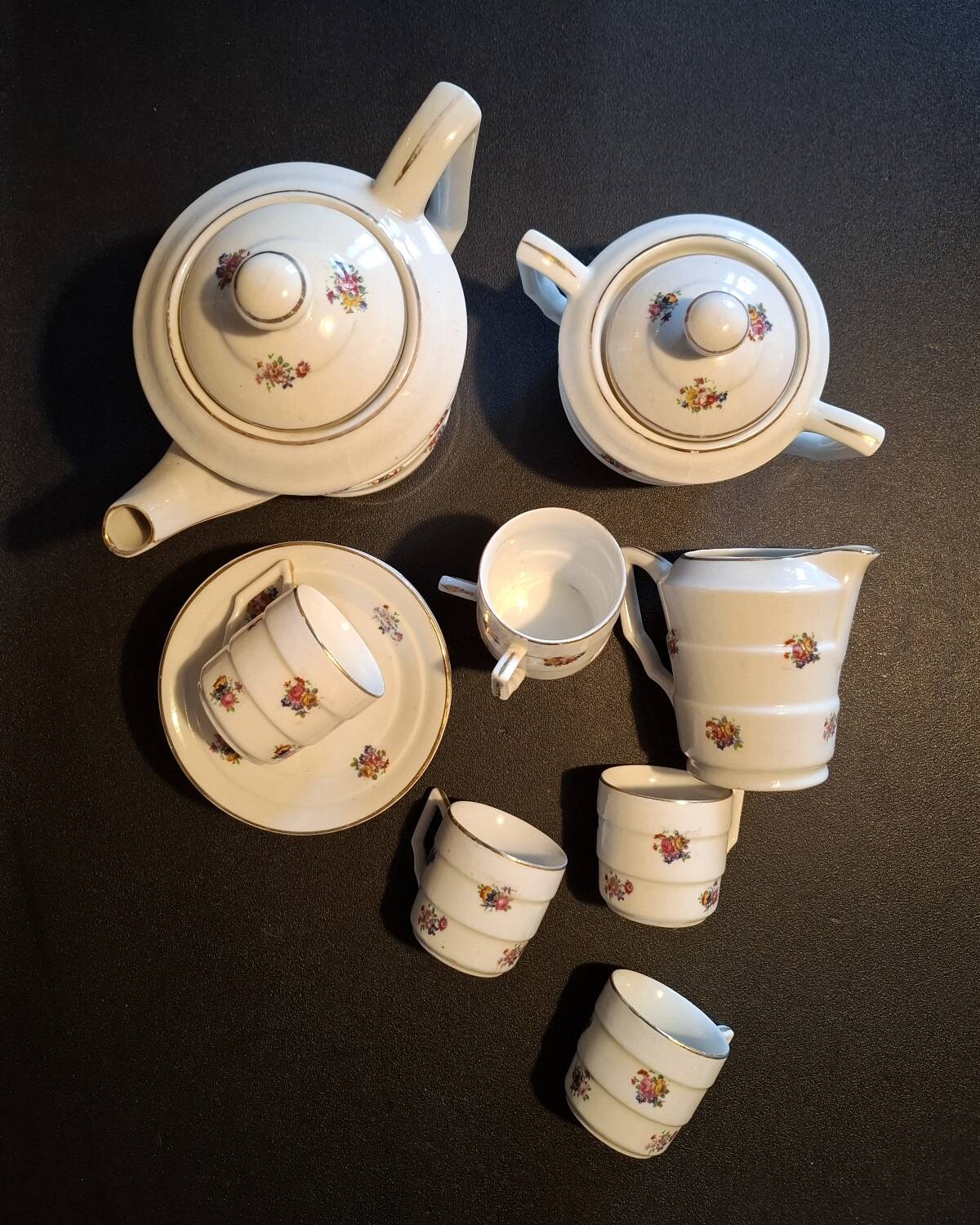 Porcelain coffee service