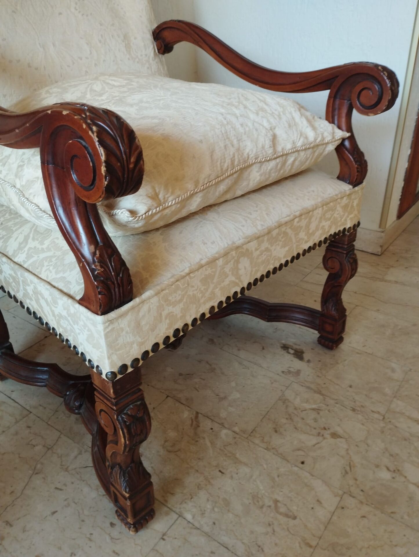 Wood and fabric armchair in Louis XIV style (or High Period style)