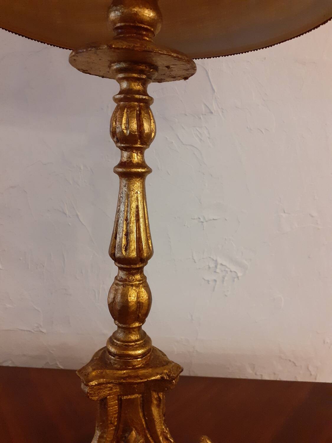 Gilded wood lamp, 1970