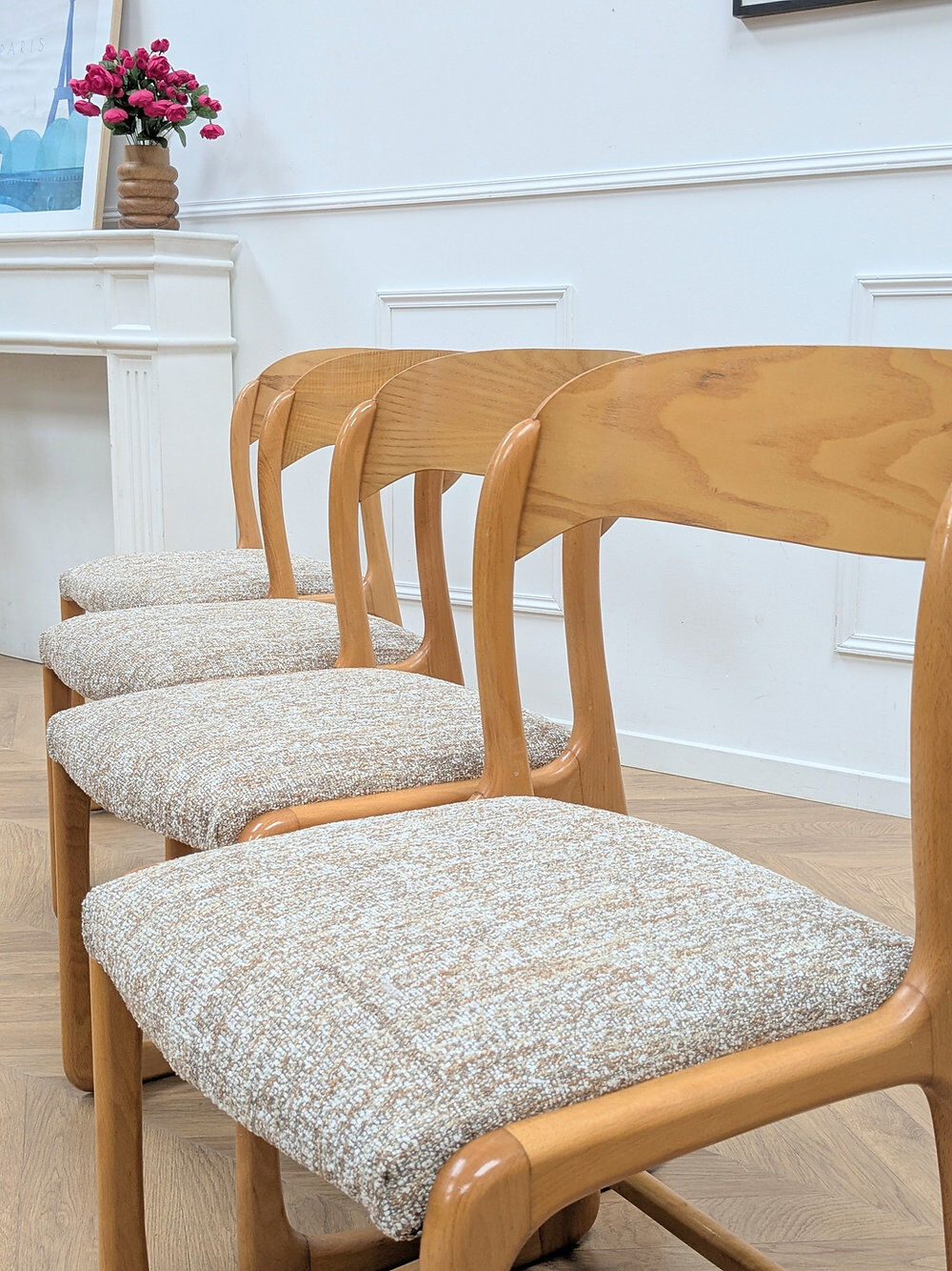 Set of 4 vintage chairs