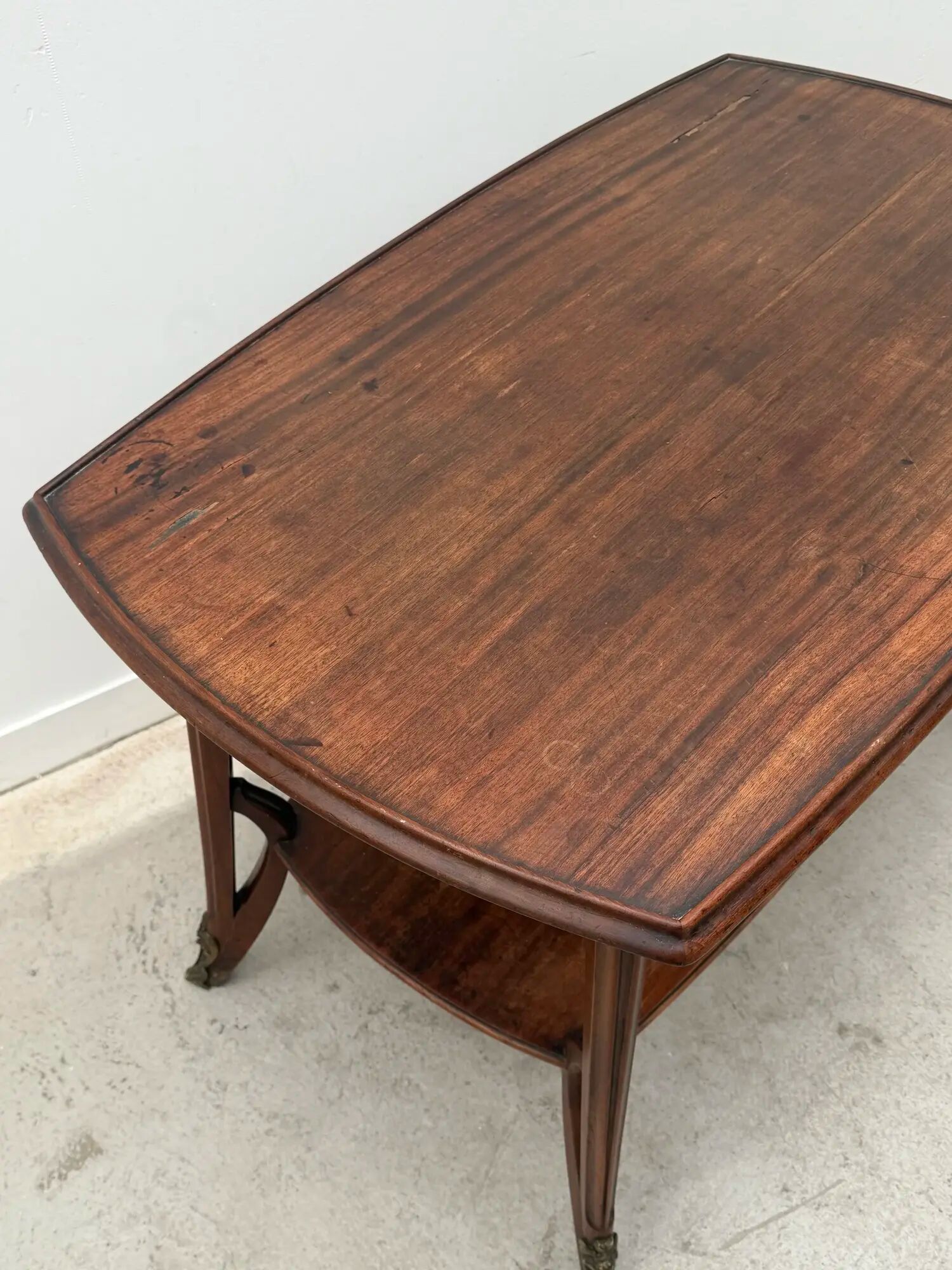 Art Nouveau side table by Louis Majorelle in walnut, France 1900